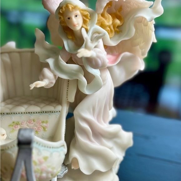 SERAPHIM CLASSICS, RETIRED, HALEY “JOYFUL SOUL” #81879, BY ROMAN, INC. - Picture 3 of 16